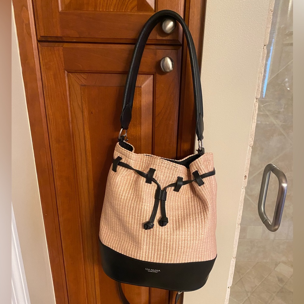 Lia Numa Italy Raffia & Leather Crossbody Bag